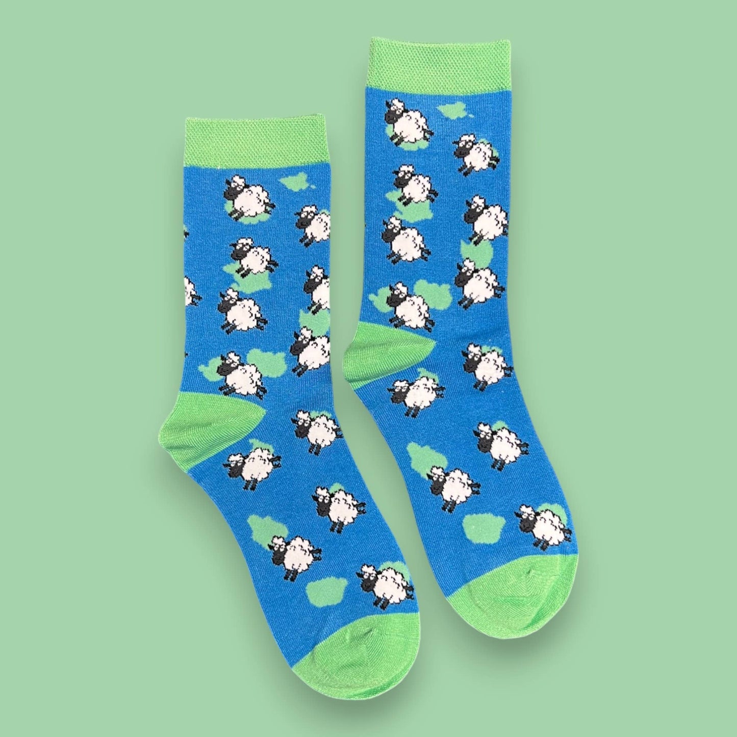 Soft Sheep: Blue Ladies Bamboo Socks BW250